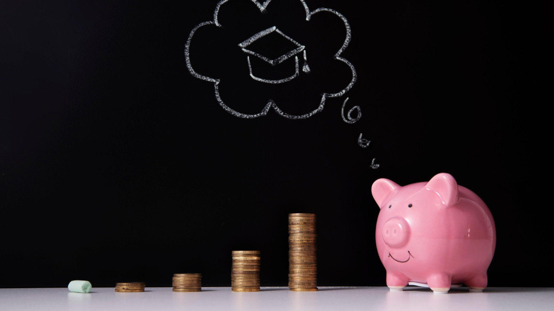 Financement des études : banques traditionnelles ou banques en ligne pour plus de flexibilité ?