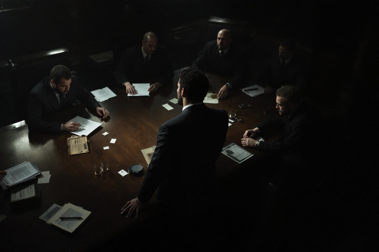 La chute du milliardaire Sadri Fegaier : procès et fortune de l'ex-tycoon accusé d'escroquerie