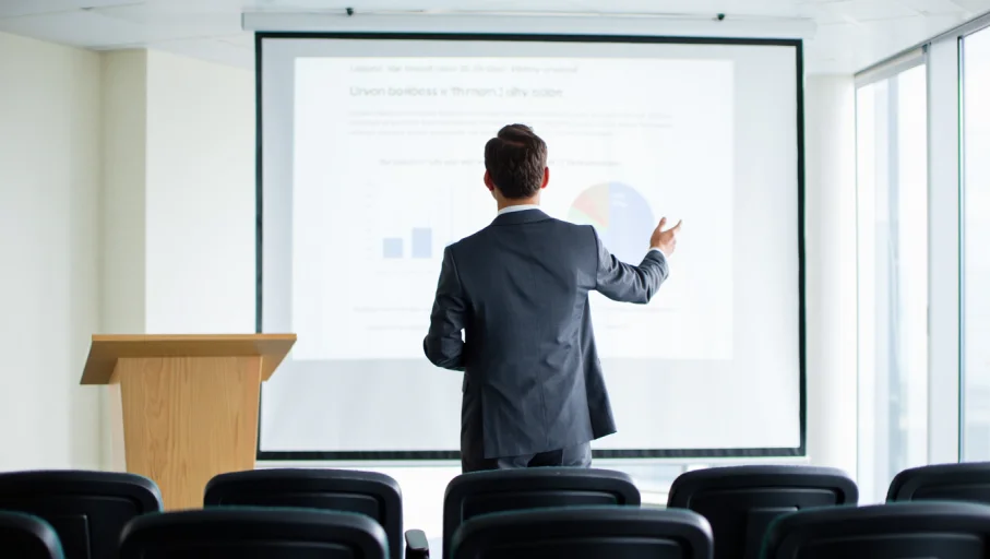 Présenter son projet de manière professionnelle sans perdre de temps