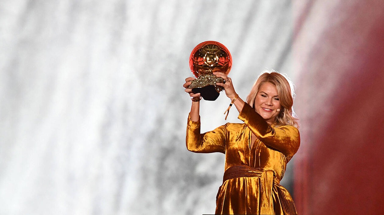 Le salaire d'une footballeuse