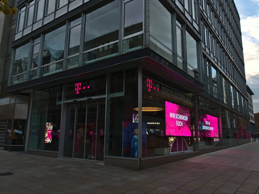 écrans LCD vitrine dynamique